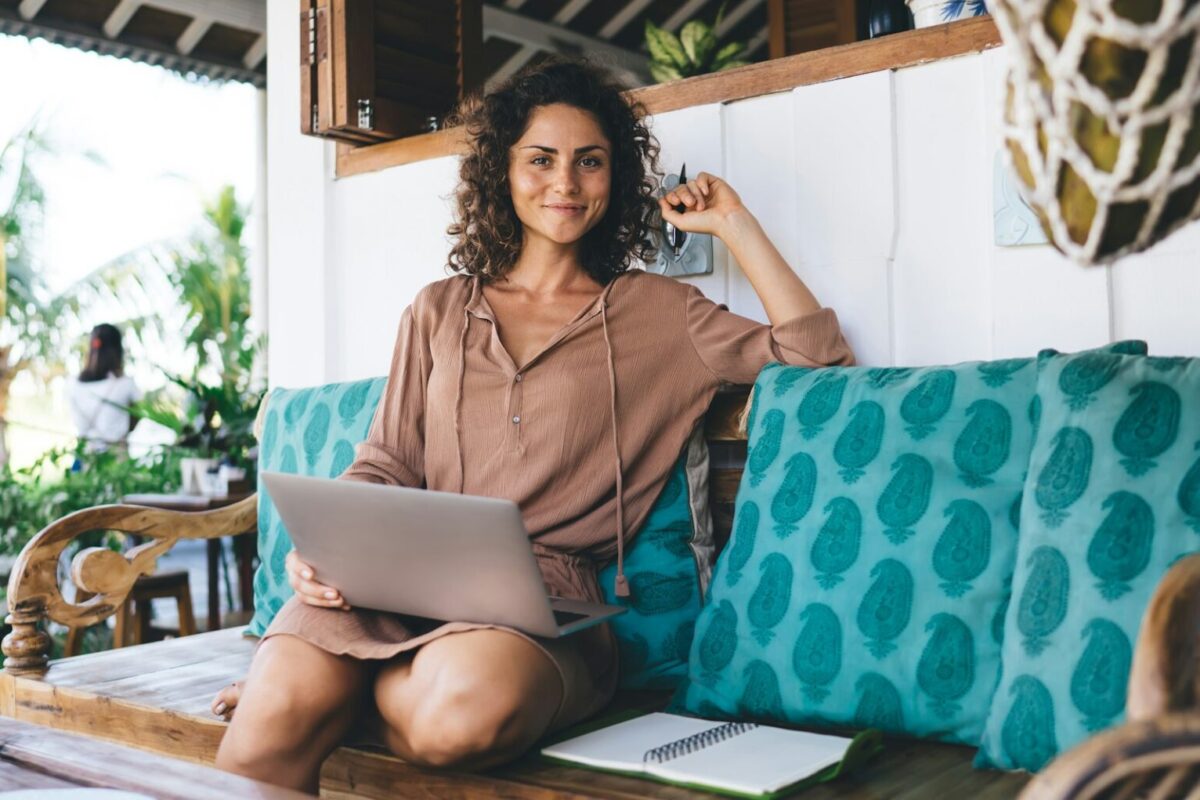 Offshore Banking for Digital Agencies: What Actually Works in 2026